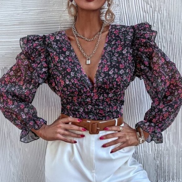Contemporary floral ruffle detailed blouse top - Picture 2 of 10